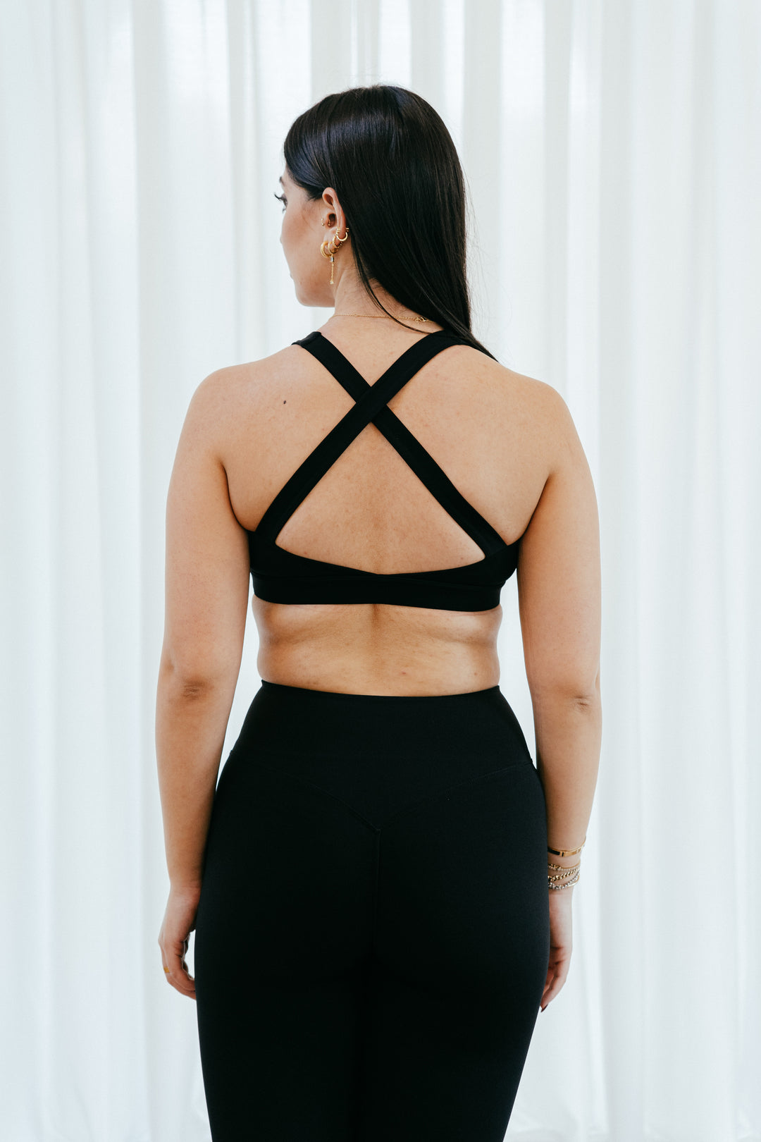 X shape - Black